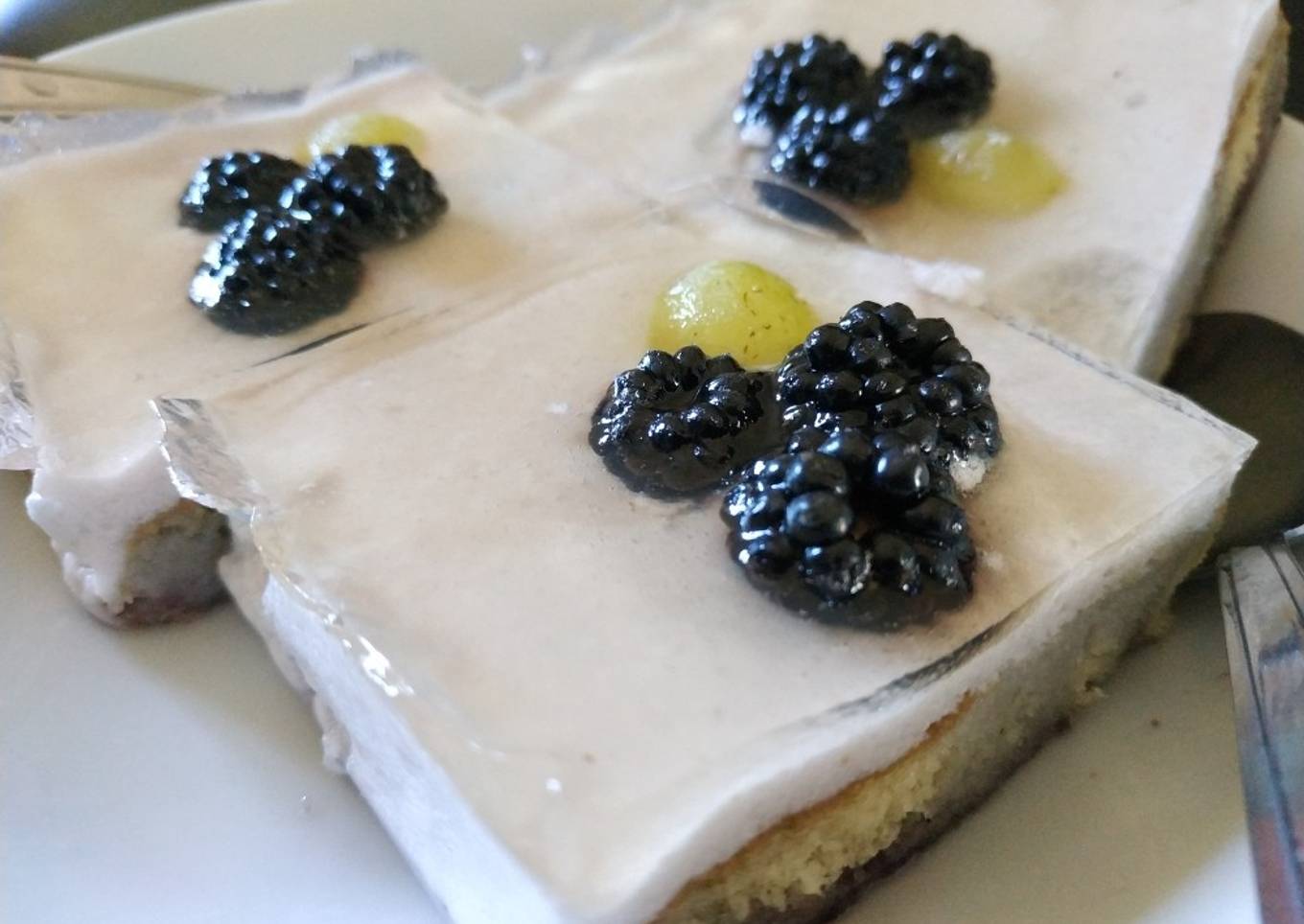 Blackberry Puding Cake (Blackberry Bolu Busa)