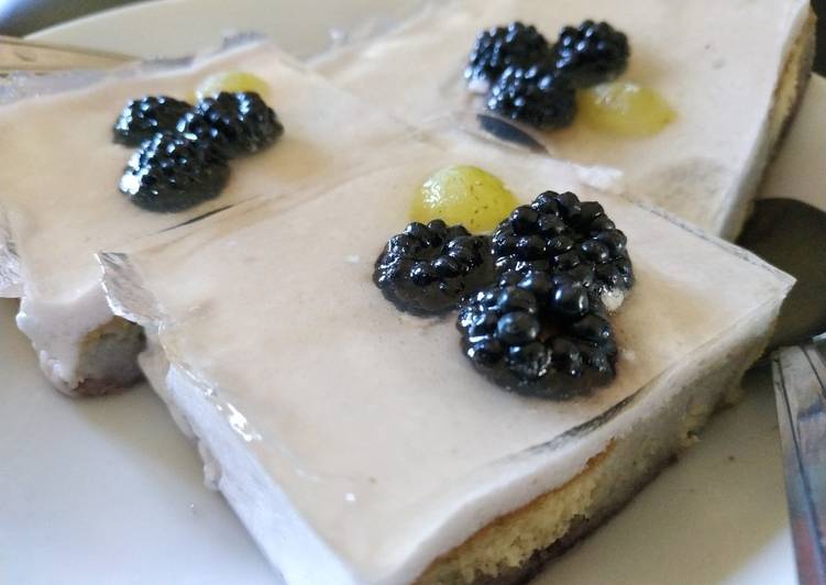 Bagaimana Membuat Blackberry Puding Cake (Blackberry Bolu Busa) Anti Gagal