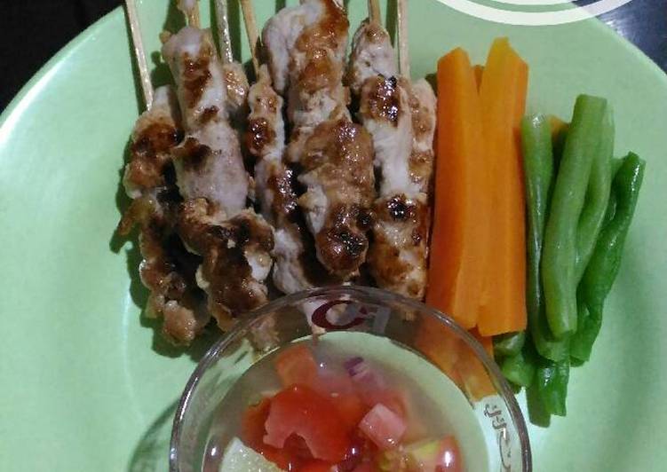 Sate ayam_DEBM