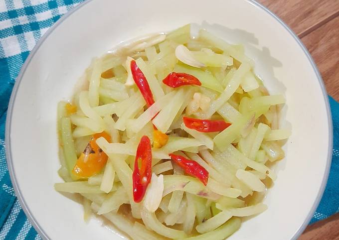 Resep Tumis Labu Siam (Murah, Praktis, No Ribet), Menggugah Selera