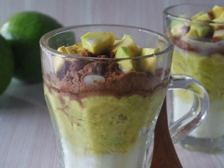 Langkah Mudah untuk Membuat Resep Es Alpukat Kocok yang Lezat Sekali Anti Ribet, Lezat