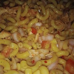 A picture of Chunky chicken tandoori macaroni.