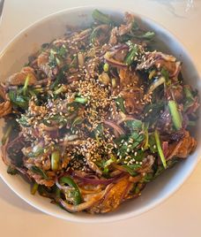 gỏi bò bánh phồng tôm