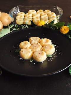 Foto di 🇵🇱 Kluskie śląskie 🇵🇱 gnocchi della Slesia con gorgonzola e noci