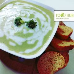 A picture of Creamy Broccoli Soup.