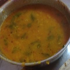 A picture of Mung and masoor dal.