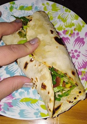 Una foto de Fajitas con masa casera 🙃😉