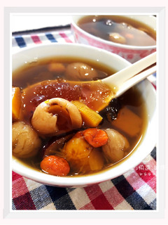桃胶桂圆金瓜甜汤 的食譜成品照片