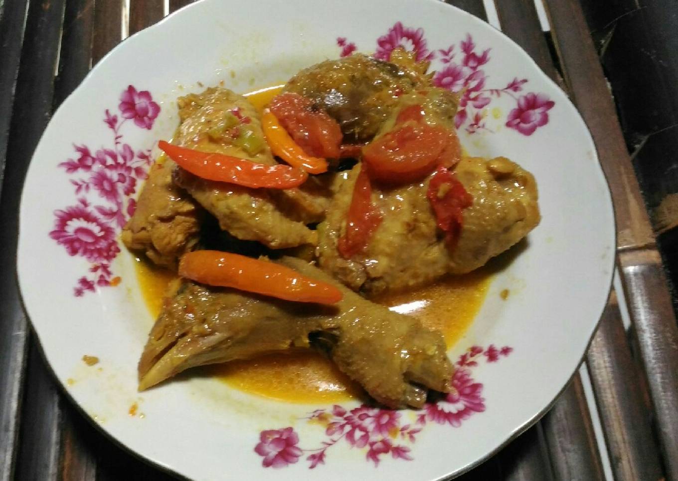 511. Ayam Masak Bumbu Lodho