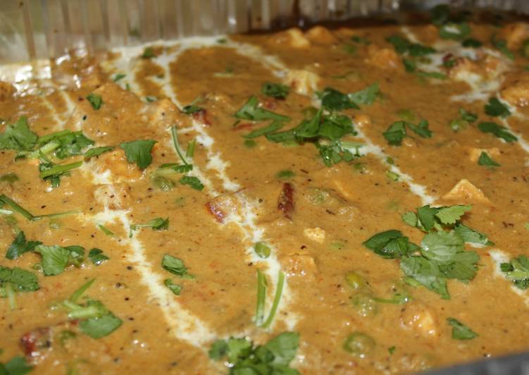 How to Prepare Perfect Panner mutter korma