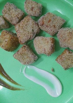 A picture of Cheese bites.