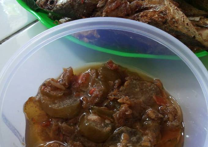 Resep Sambal Terasi Belimbing Maknyuuuss Oleh Sevtin Cookpad