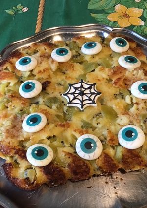 Une photo de Gâteau fondant effrayant « yeux » aux kiwis,citron et fromage blanc
