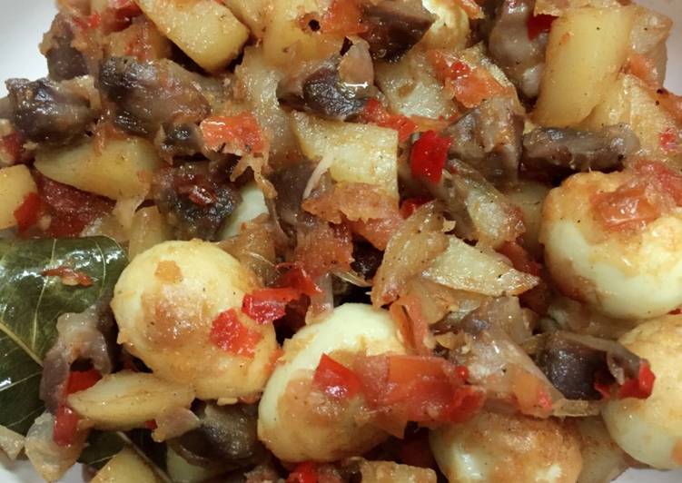 Balado Campur campur (ampela, telur puyuh, kentang)