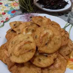 A picture of Pia Pia udang.