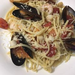A picture of Seafood Linguine.