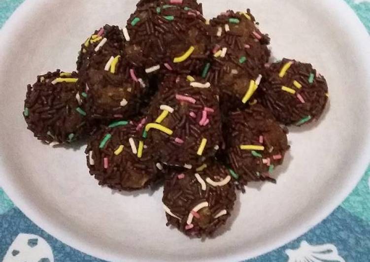 Resep Bola Coklat Warna-warni yang Lezat Sekali