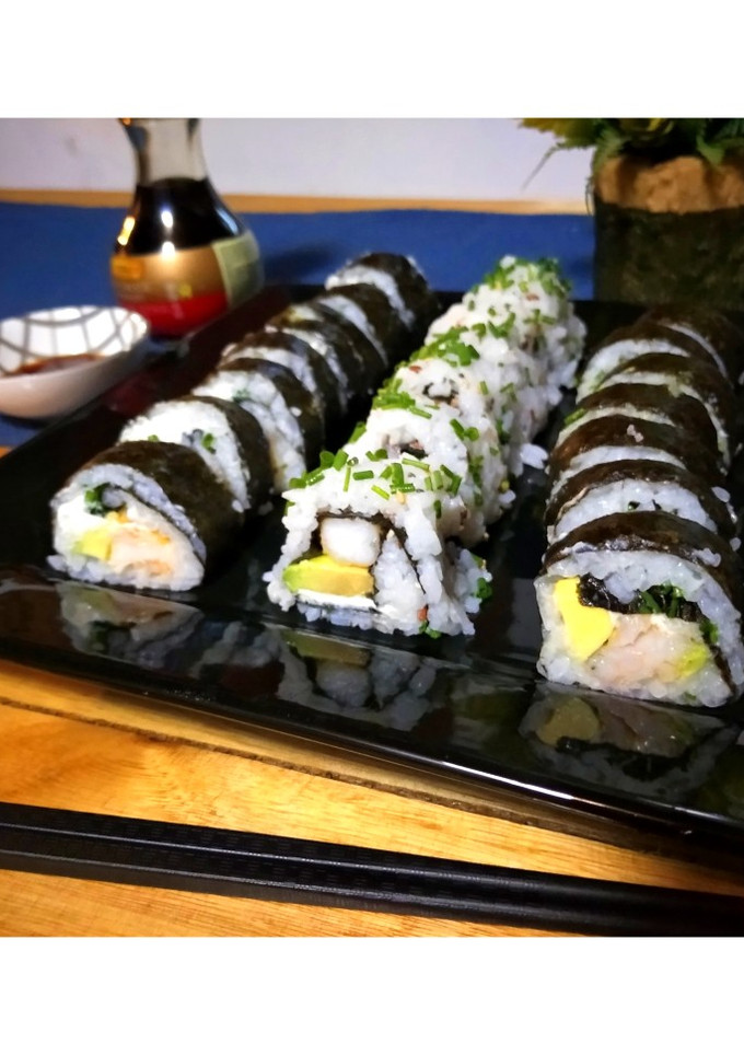 Una foto de Sushi rolls!!! (Sin pescado crudo 😆)