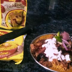 Maggi in Rich delicious creamy makhani gravy.and veggies A picture of Maggi in Rich delicious creamy makhani gravy.and veggies.