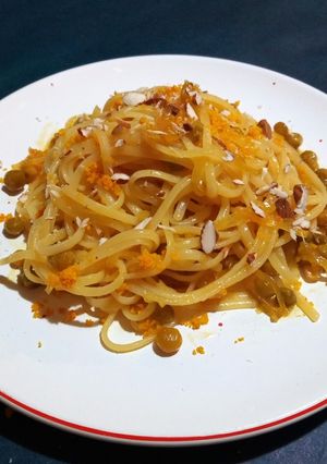 Una foto de Spaghetti en salsa de naranjas