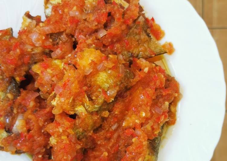 Sambal belado ikan senangin