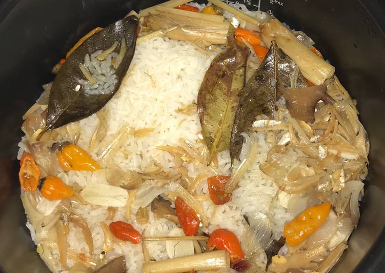 Resep Nasi Liwet Ikan Teri, Lezat Sekali