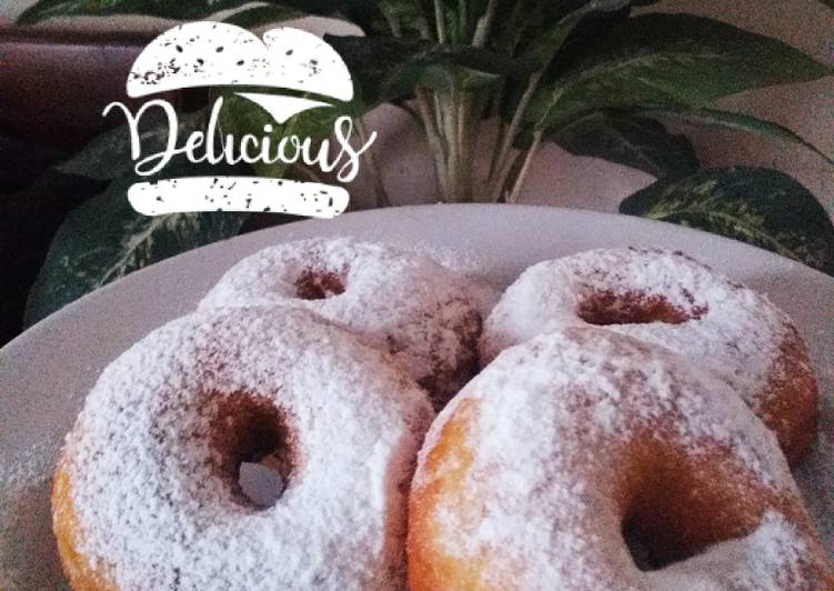 Bagaimana Menyiapkan Donat pisang mantull🤗 yang Bisa Manjain Lidah