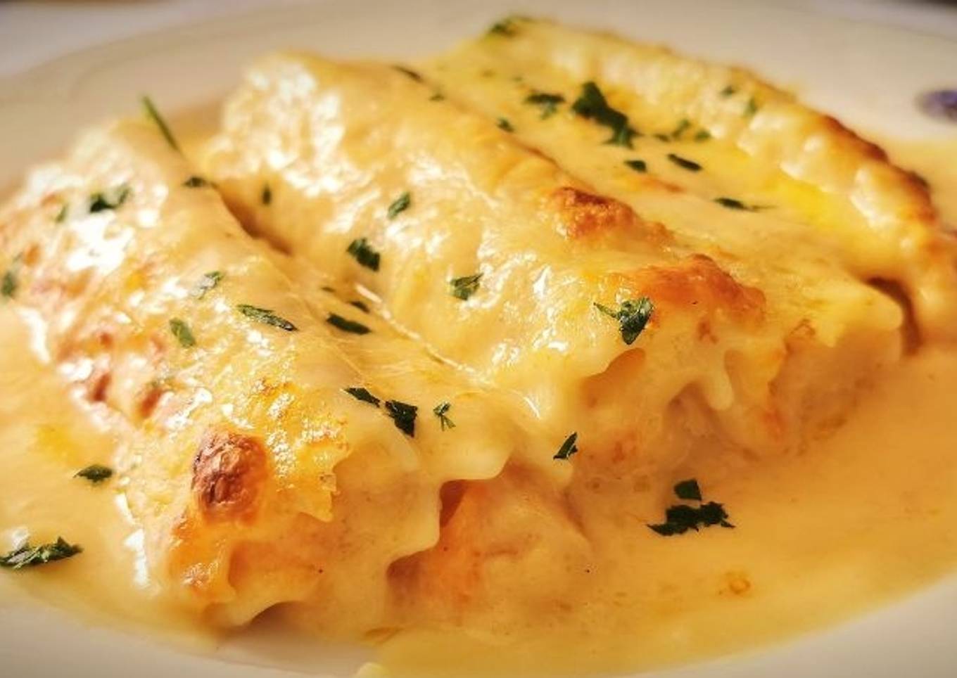 Canelones de Merluza y Langostinos