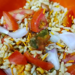 A picture of Jhal muri.
