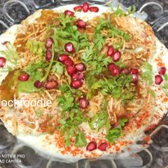 A picture of Bread chaat.