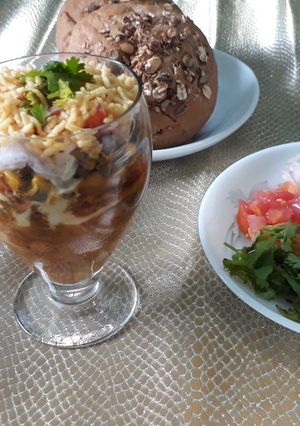 A picture of Sprouted moong misal.