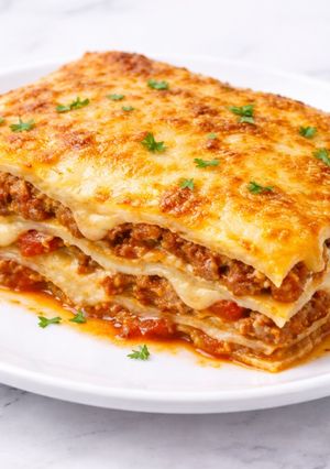 Una foto de Lasaña de carne boloñesa