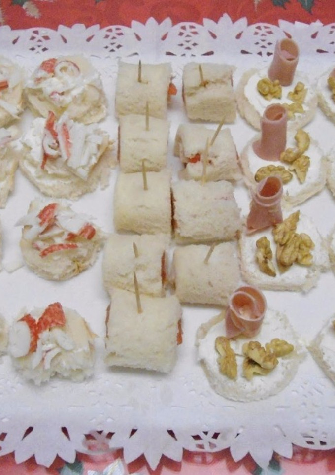 Una foto de Canapés variados