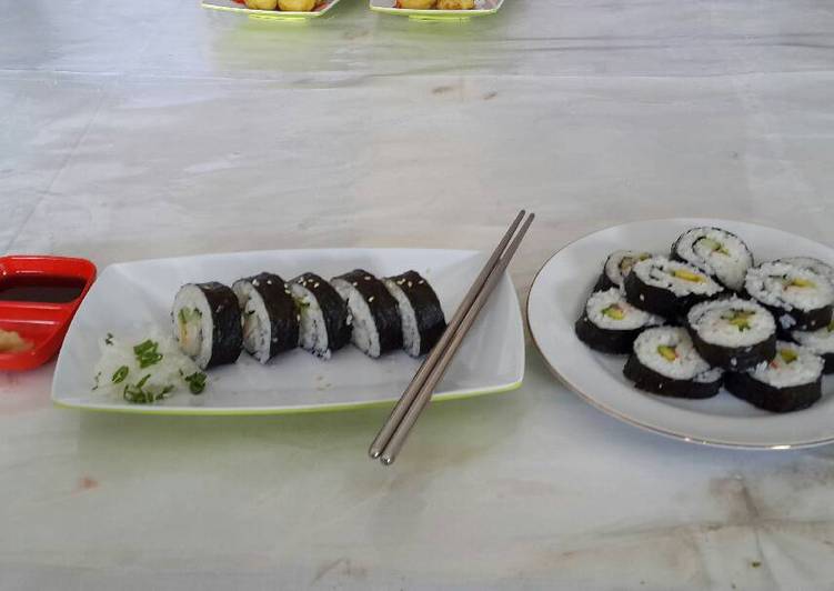 Rahasia Membuat Sushi Roll Yang Renyah