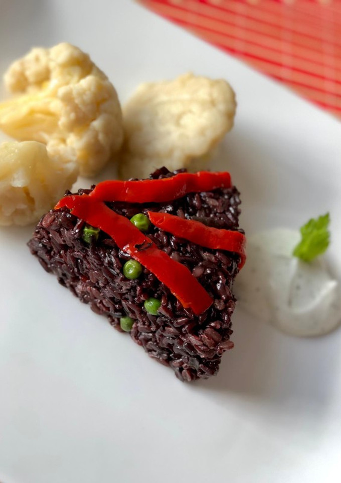 Una foto de Arroz negro prohibido vegano 🌱vegetariana