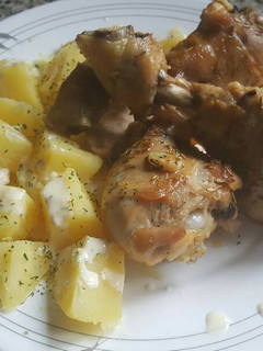 Una foto de Jamoncitos de Pollo Asados en Pimentón