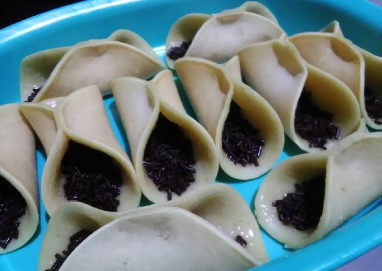 Resep 🌼 Kue manja 🌼 yang Bisa Manjain Lidah