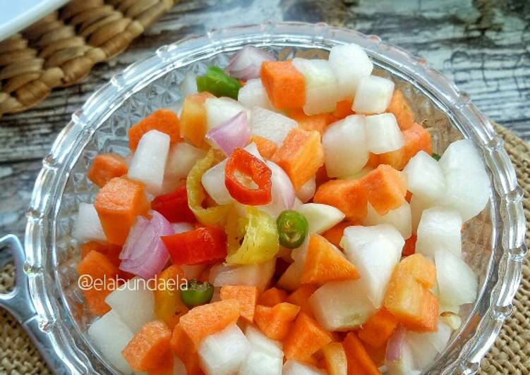 Acar Timun Wortel