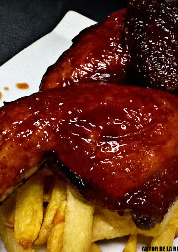 Una foto de Pollo asado con salsa barbacoa