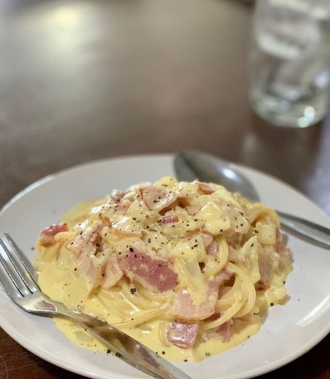 รูปของ สปาเก็ตตี้คาโบนาร่า สูตรครีมมี่ ทำง่าย วัตถุดิบน้อย
