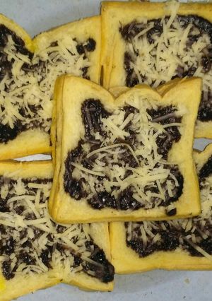 Foto resep Roti Bakar Coklat Keju
