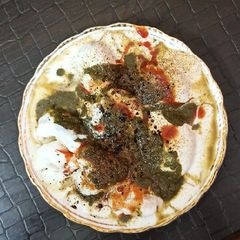 A picture of Dahi Bhalla.