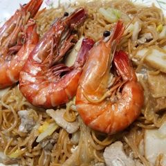 A picture of Fresh Water Prawn Noodle.