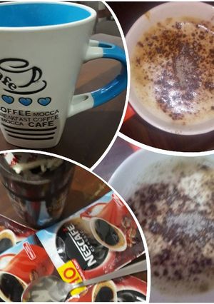 A picture of Hot Coffee with nuts.