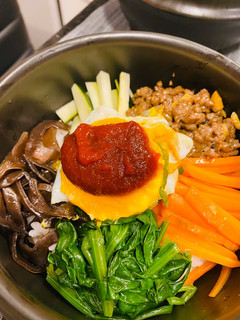 Foto resep Bibimbap/ nasi campur aduk korea