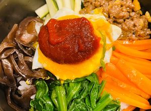 Foto resep Bibimbap/ nasi campur aduk korea