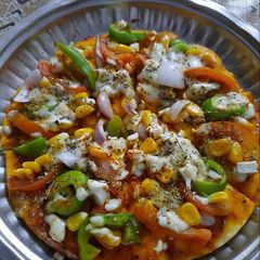 A picture of Veg Pizza.