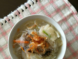 櫻花蝦米粉湯