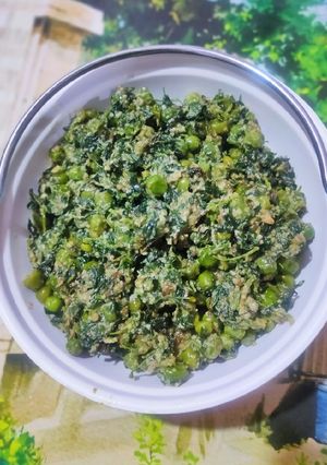 मेथी मटर मलाई (methi matar malai recipe in Hindi) रेसिपी मुख्य फोटो