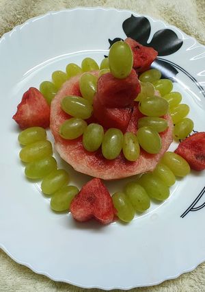 A picture of No Bake Watermelon Cake.